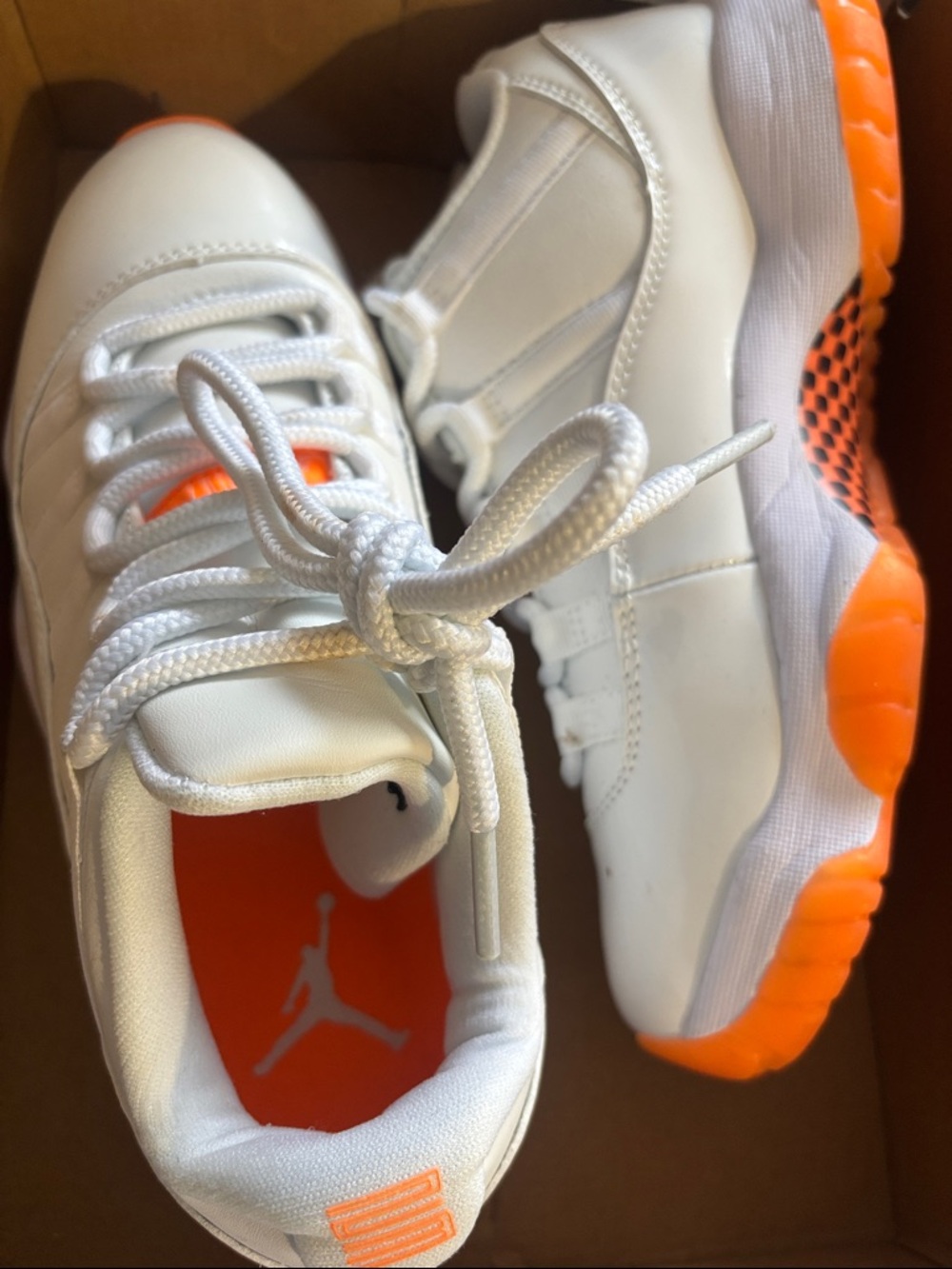 Women White and Orange Low-Top Sneakers with Jumpman Detail
